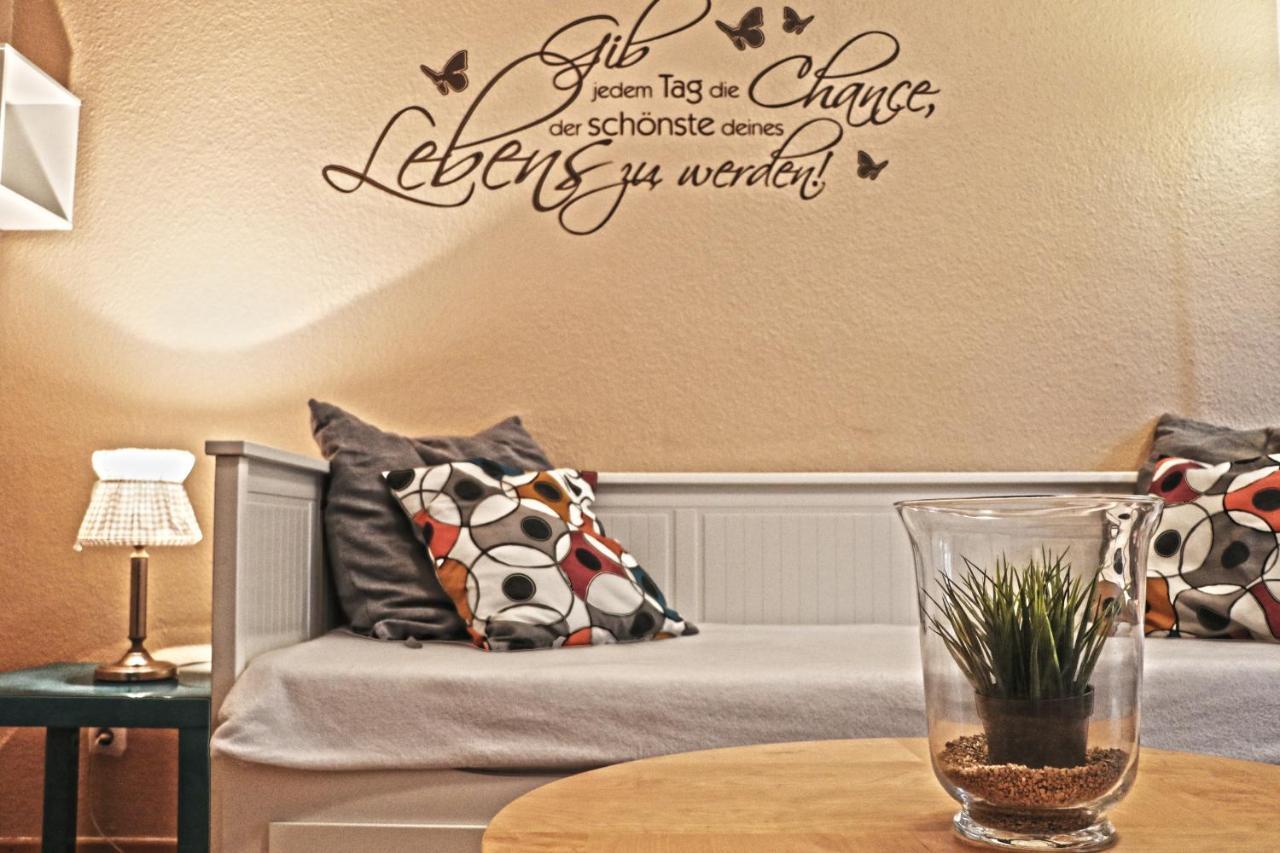 Griffn Properties Flora เอสเซน ภายนอก รูปภาพ